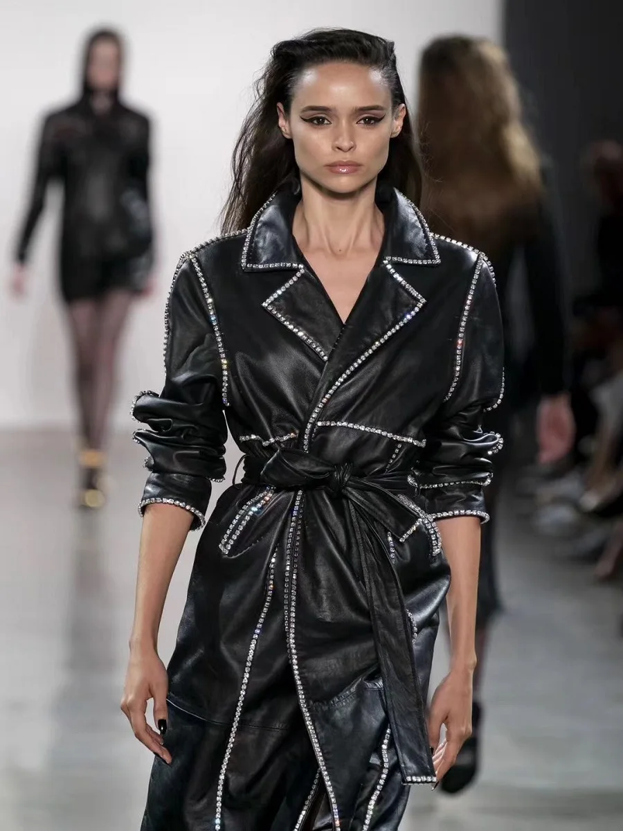 

Большой бренд, тяжелая работа, кисточки, бриллианты, женская кожаная куртка 2020New зимние длинные рукава, длинный тренчкот