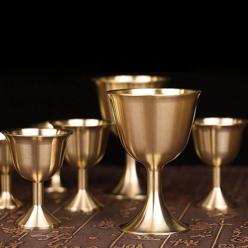 

1 Pcs Vintage Pure Copper Wine Glass Luxurious Unique Metal Liquor Cup Whiskey Cocktail Goblet Water Cup Chalice Handmade Crafts