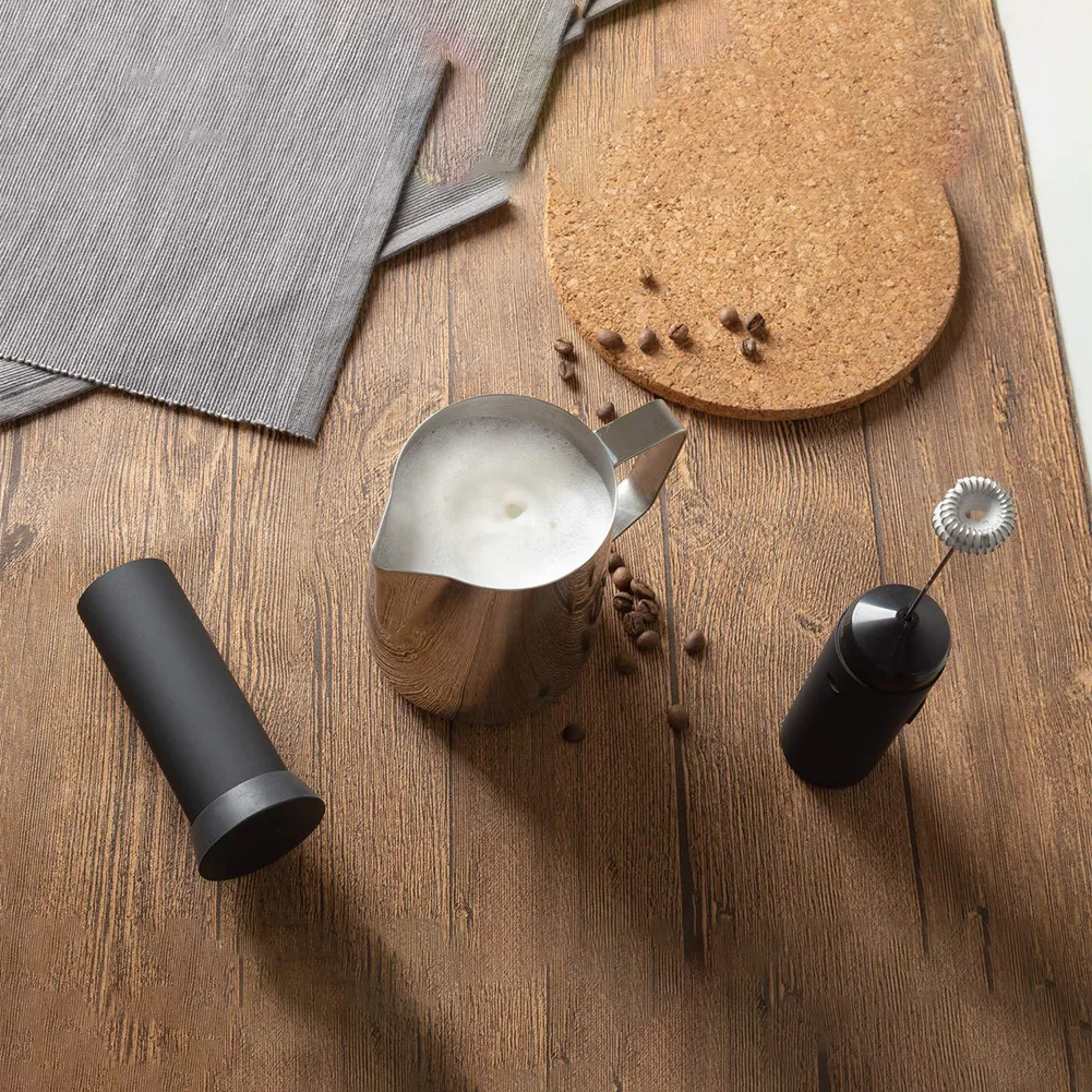 Электрический ручной блендер для взбивания яиц взбиватель молока венчик кофе