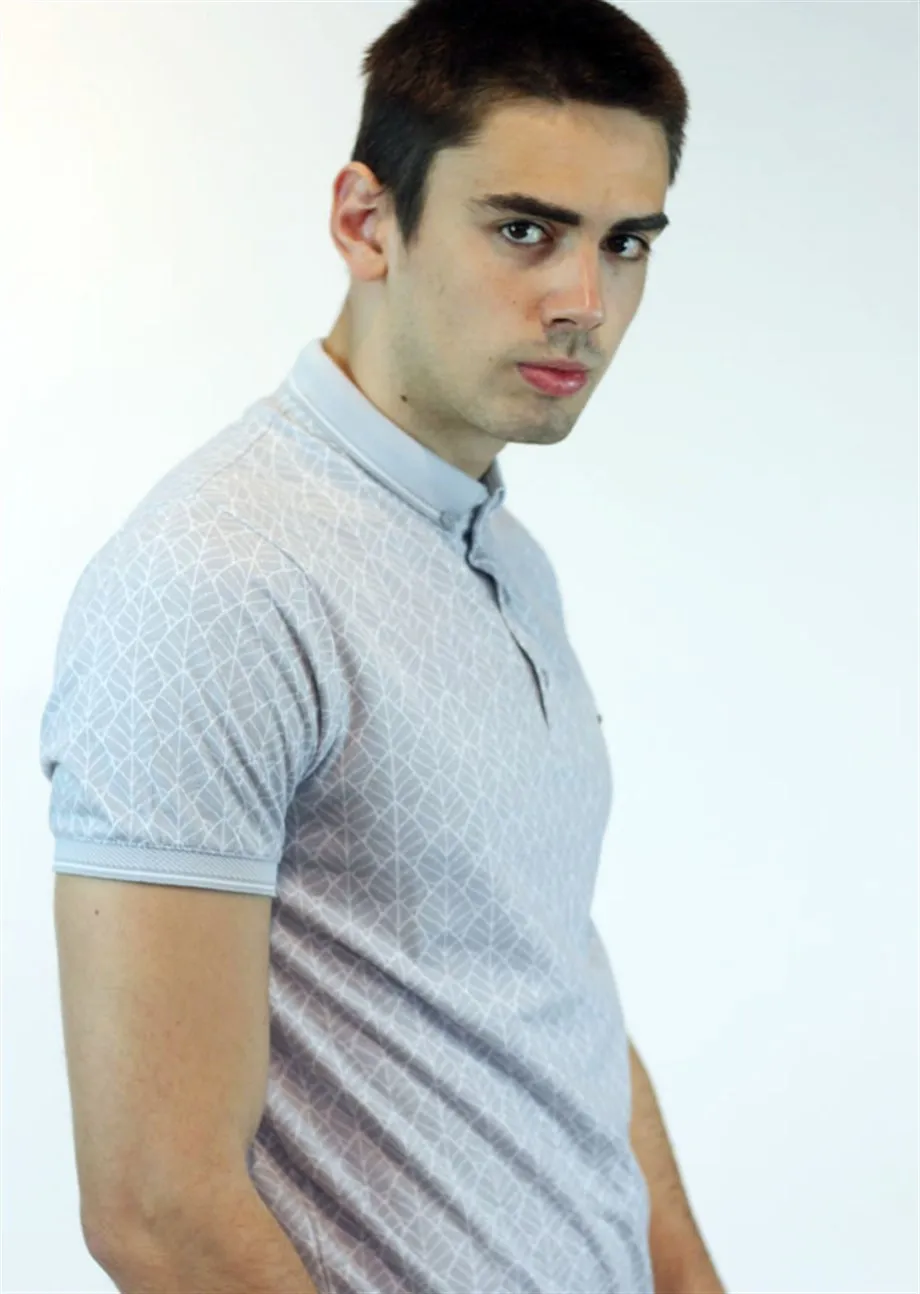 

Mens Patterned Polo Neck T-shirt Gray