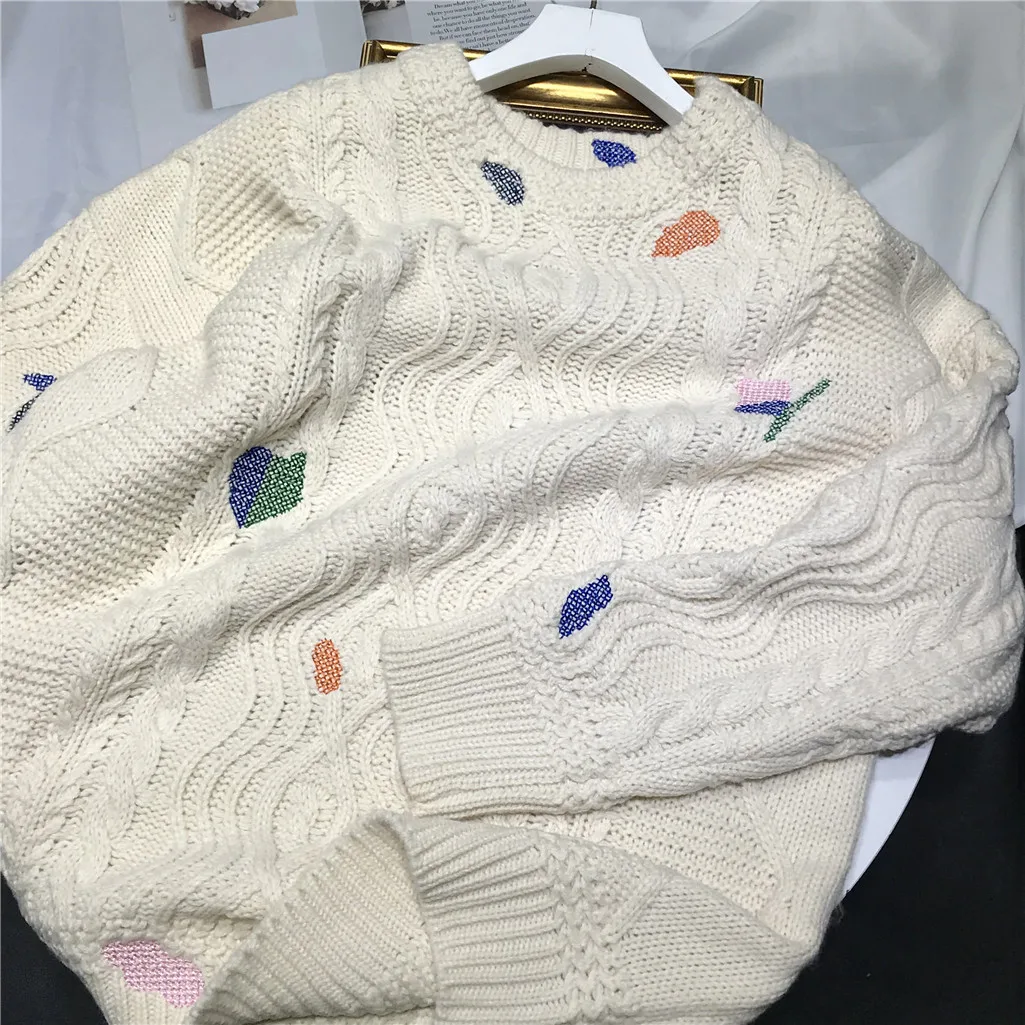 

Women's knitted sweater fashion round neck autumn and winter new products sweater women's color loose wool knit sweater top