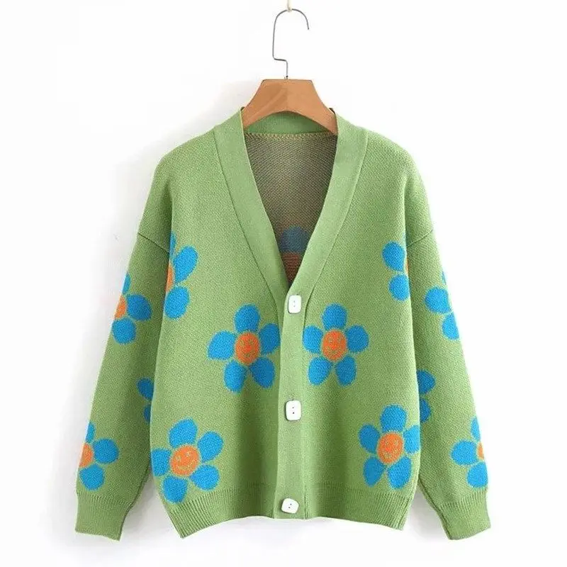 

2020 spring and autumn new V-Neck Sweater women's loose and lazy style knitting with cardigan short student coat