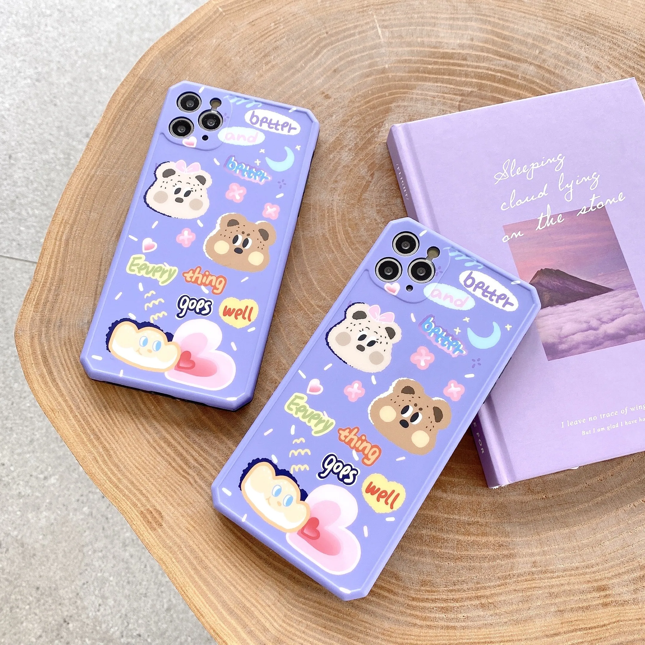

The bear purple love pattern is suitable for iPhone 11 and iPhone 12 series mobile phone cases