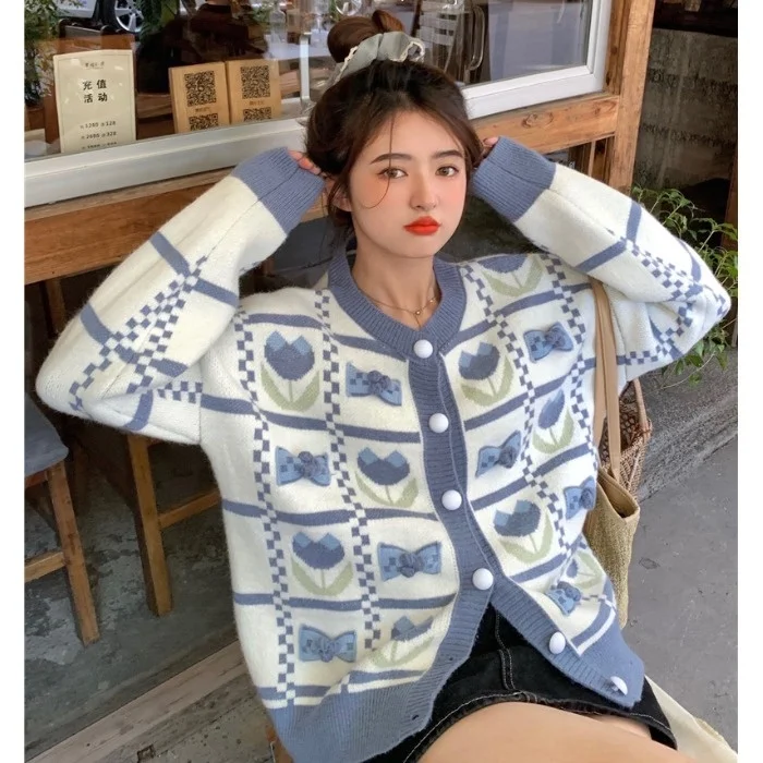 Женский трикотажный кардиган с трехмерным бантом и круглым вырезом Модный