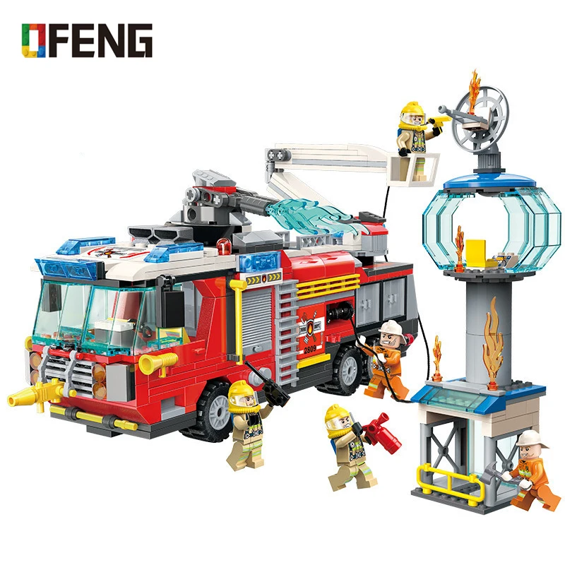 Крупный самолет аэробас городская полиция кирпичи пожарного