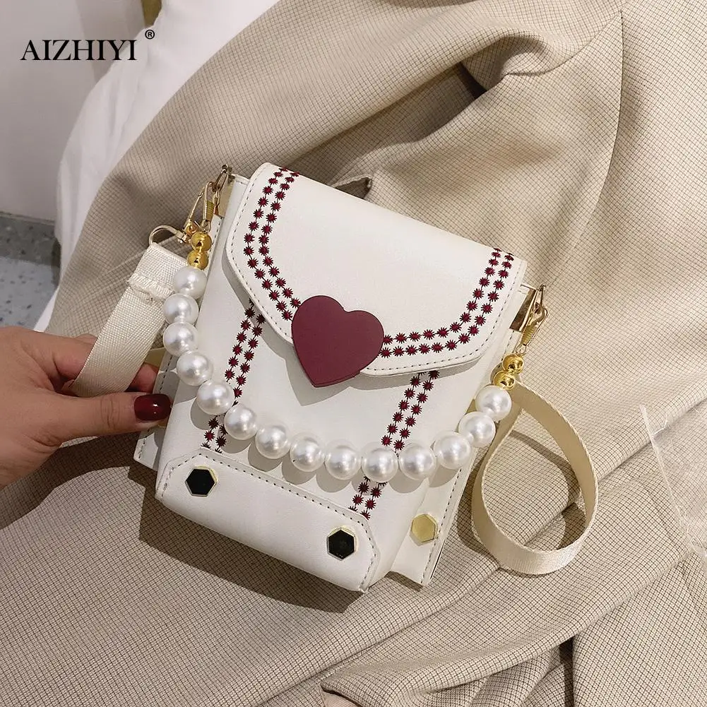 

Fashion Pearl Women Shoulder Bag Love Buckle PU Leather Pouch Lady Travel Daily Small Messenger Satchel Handbags
