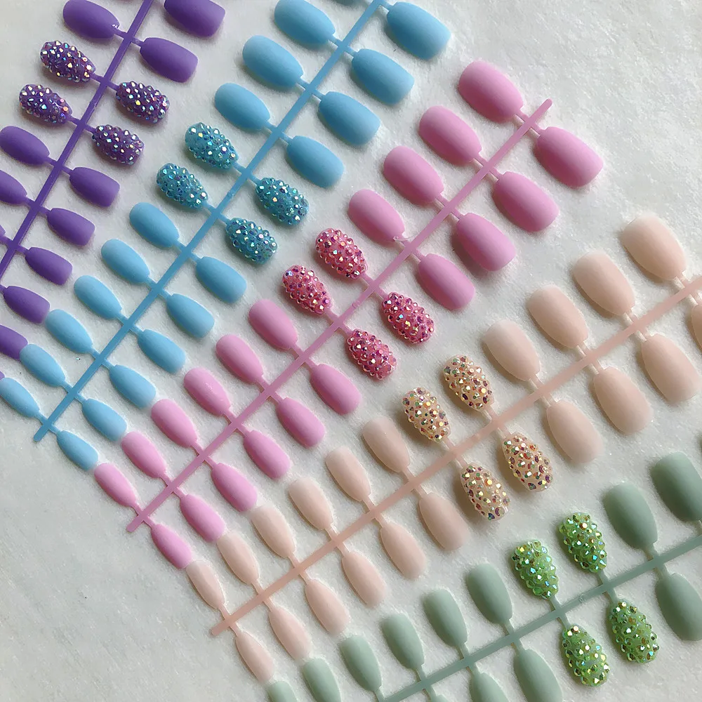 Матовые накладные ногти для наращивания ногтей 24 штуки в наборе съемные