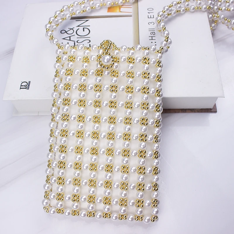 Розовый кошелек ручной работы расшитый бисером мини-сумка через плечо для ключей