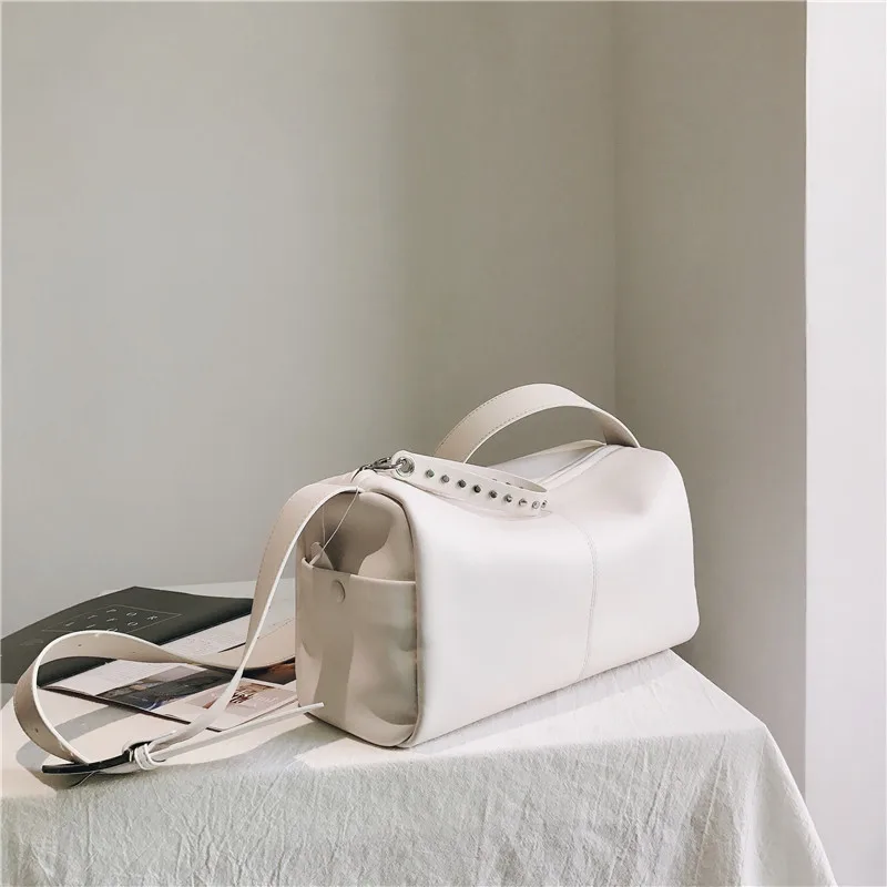 Fashion Rivet Style Genuine Leather Women Shoulder Bags 2021New Large Capacity Crossbody Bag for Ladies Luxury Designer Handbags