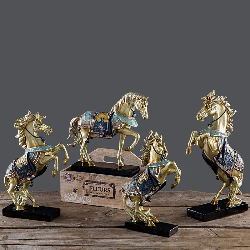 

2021 New New Classical Modern Creative Animals Color Horse Figurine Peter Horse Statue Resin Craft Home Decorations