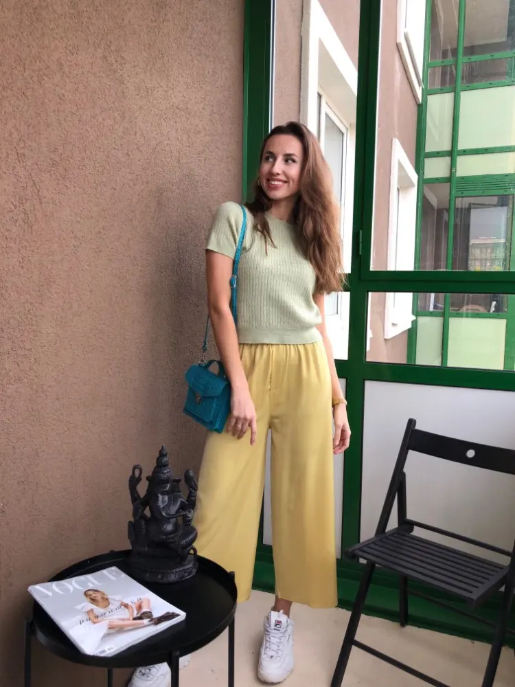 Футболка женская кашемировая трикотажная Базовая рубашка с коротким рукавом и