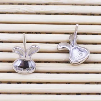 

Taobao hot sale new temperament white earrings white rabbit earrings female ear buckle earrings silver jewelry on sale JED075