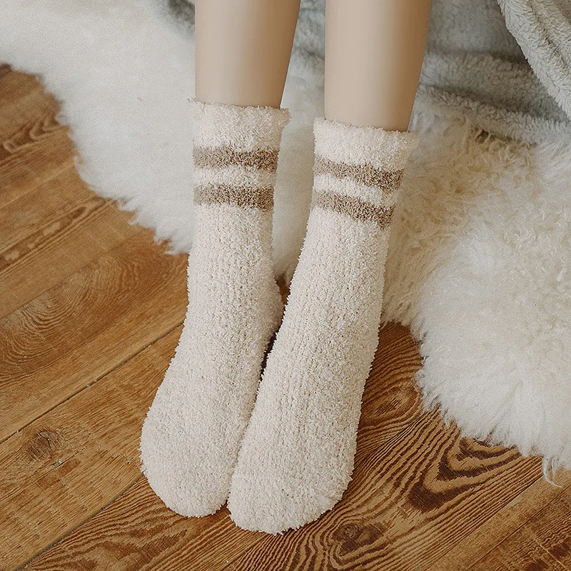 20 Pairs/set Manufacturer's Direct Selling Winter Women's Socks Autumn and Winter Warm Sock Female Wholesale Wedding Gift