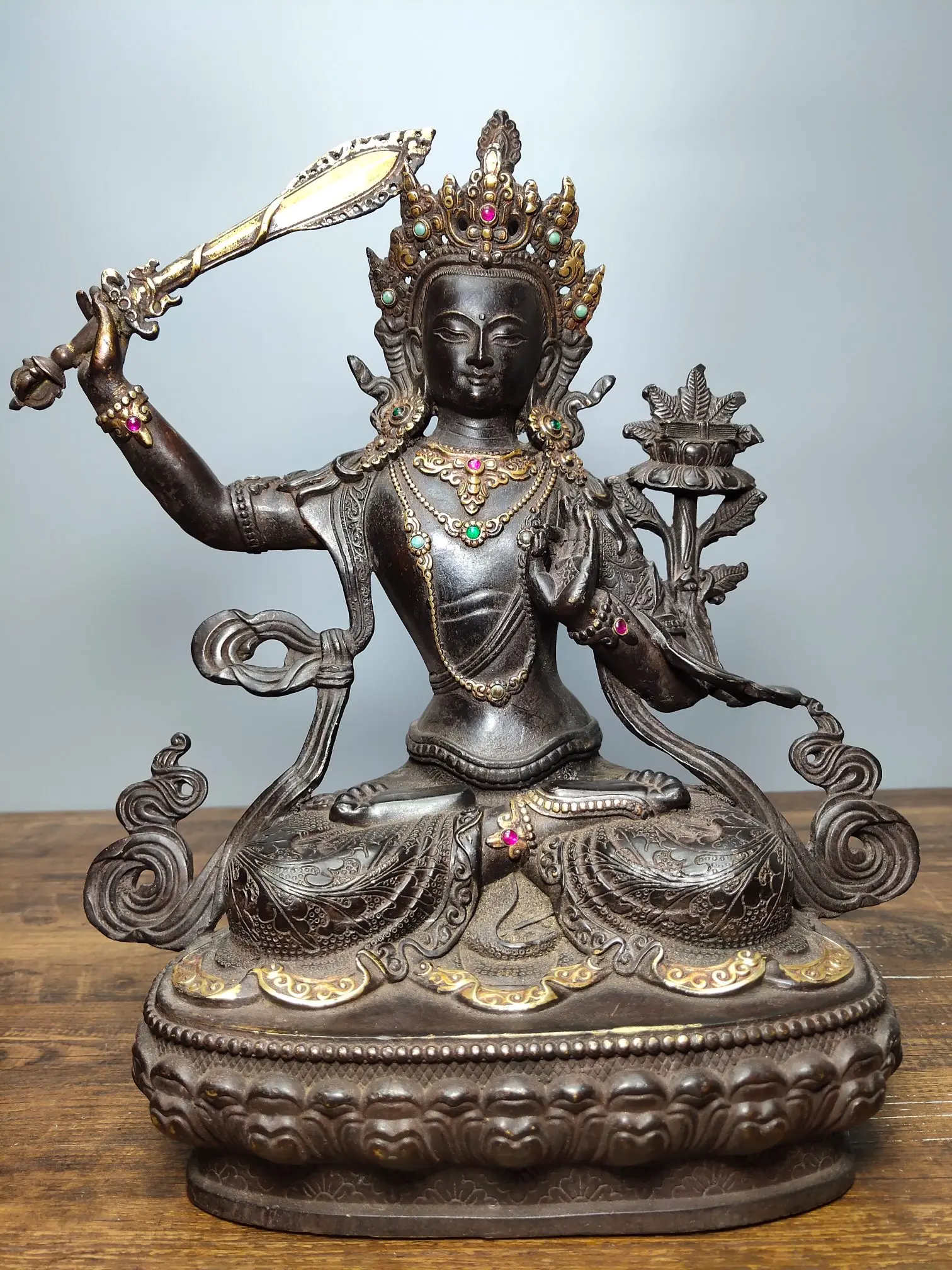 

12" Tibet Buddhism Old Bronze Gilt Gem Manjushri Tibetan Buddha Statue of Guanyin Bodhisattva with Sword Sitting Buddha Enshrine