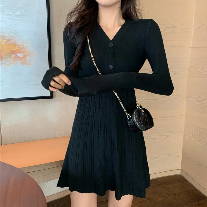 

Dresses 2021 New French Knitted Dress Women Wear A Little Black Skirt and A Sweater Base Skirt for Autumn and Winter