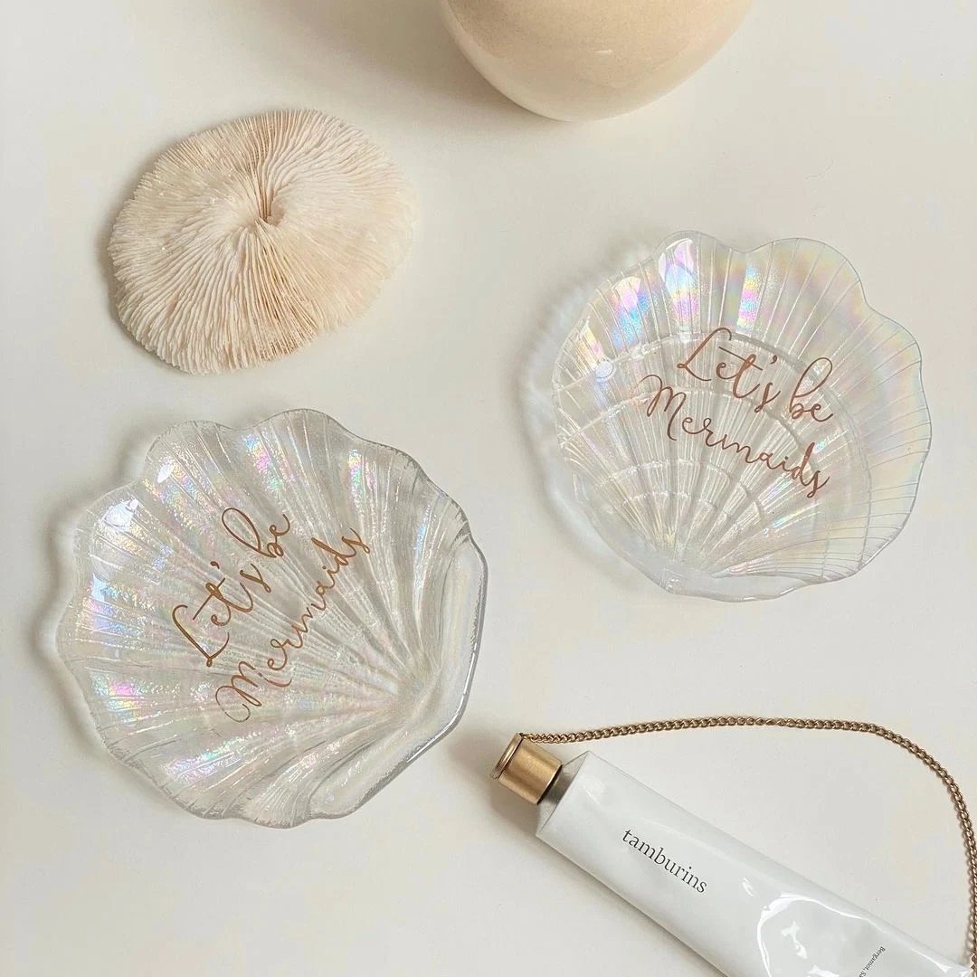 

Пластина для хранения украшений в виде ракушки, стеклянная Лазерная стеклянная пластина для увеличения ногтей, реквизит для видеосъемки, у...