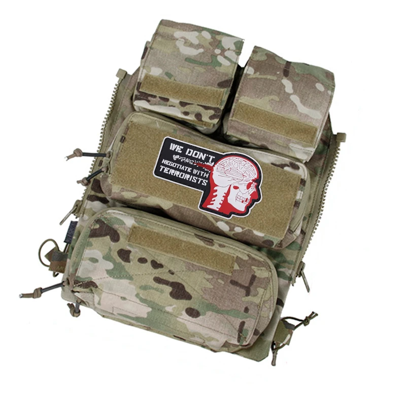 Череп голова 3D накладка из пвх мы не вести переговоры с террористов липучки