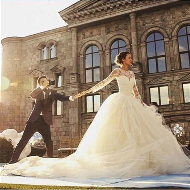 

плае sexy long sleeve lace appliques vintage ball bridal gown luxury vestido de noiva casamento Bespoke Wedding Dresses