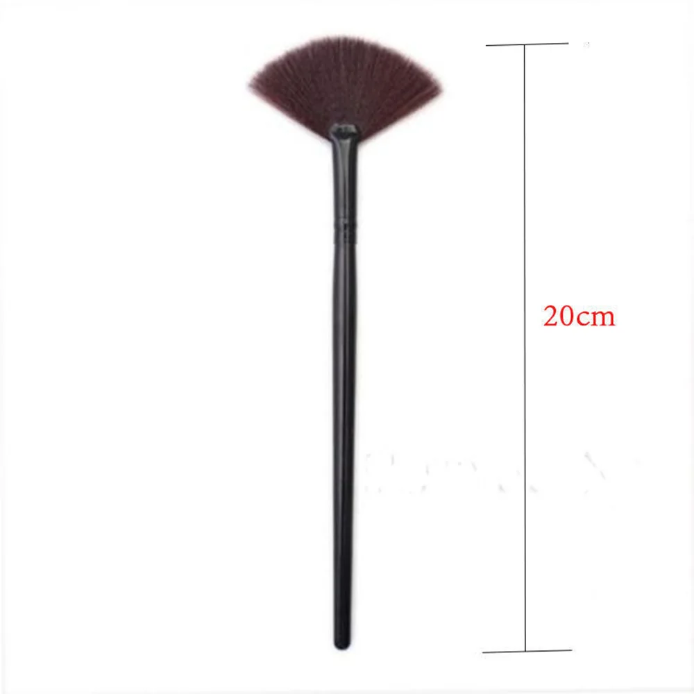 Большая веерообразная Кисть для нанесения основы под макияж пудры румян контура