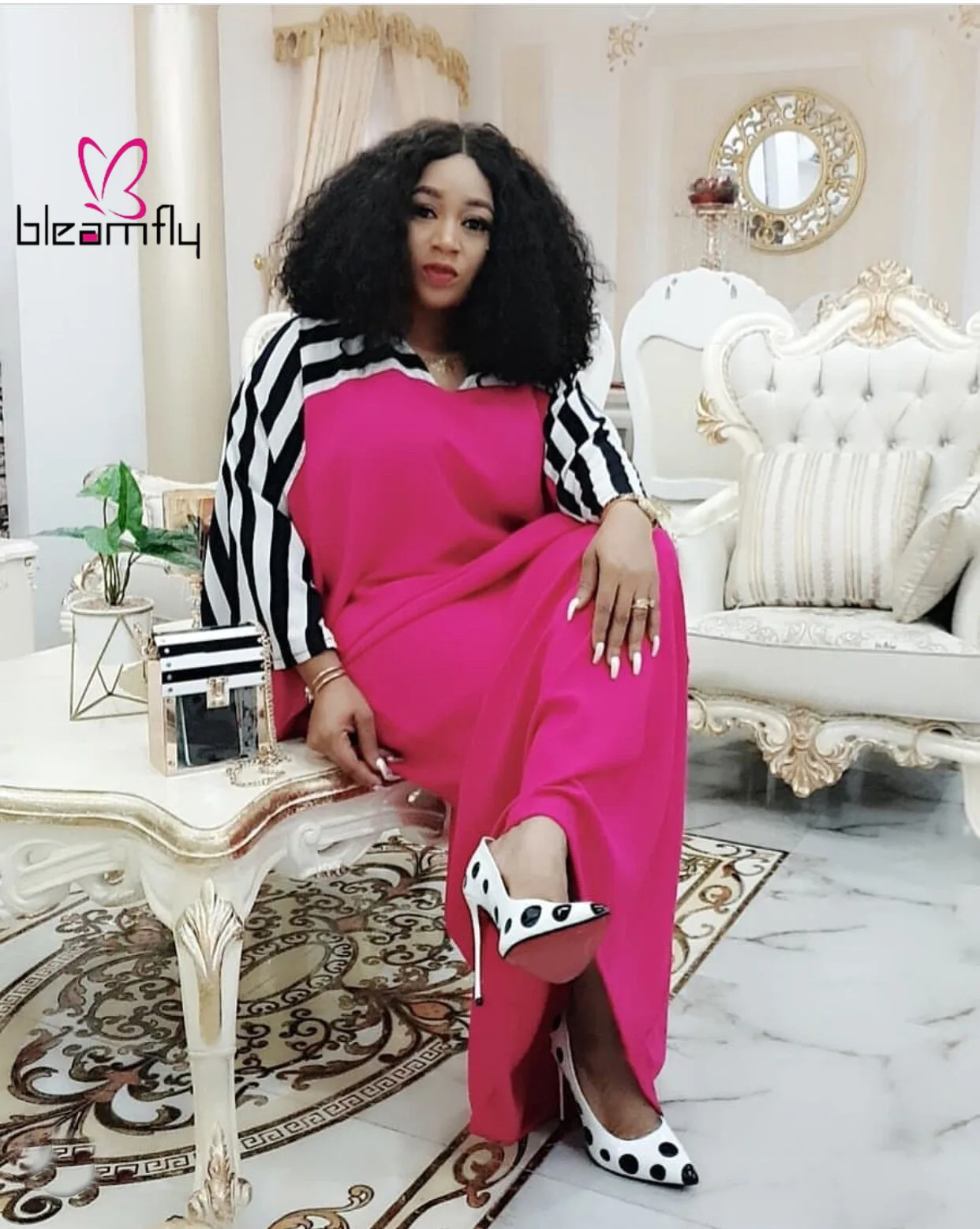 Новинка 2019 женское осеннее платье в полоску с рукавом летучая мышь и v-образным