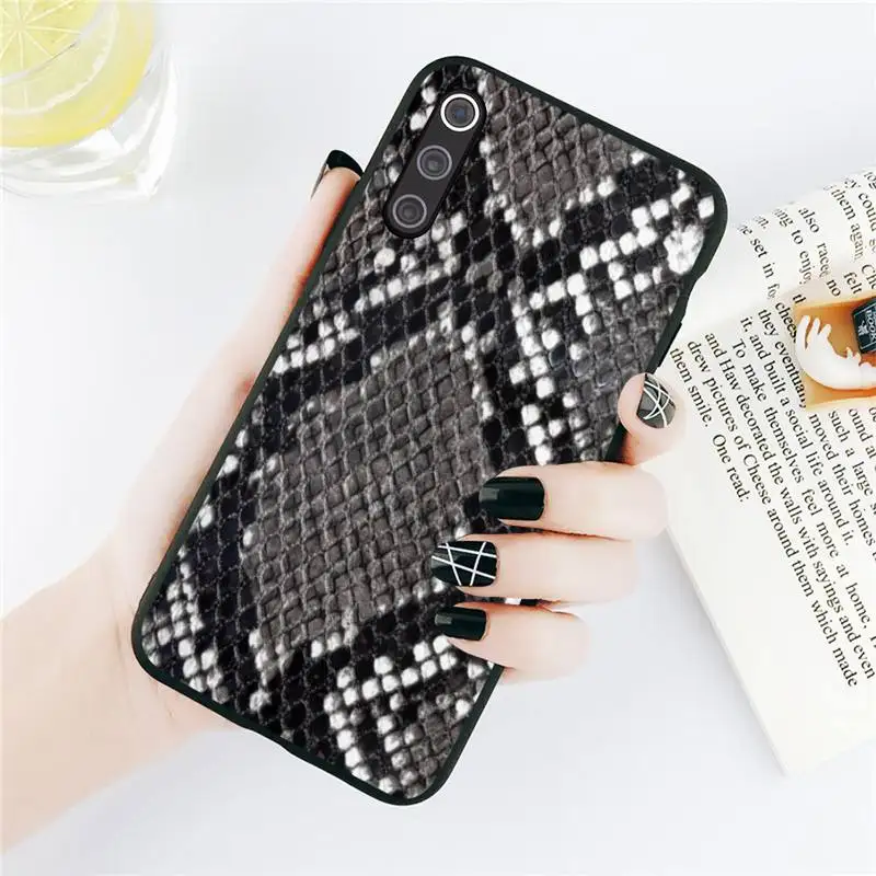 

snake skin fashion pattern Phone Case For Xiaomi Redmi note 7 8 9 t k30 max3 9 s 10 pro lite Luxury brand shell funda coque