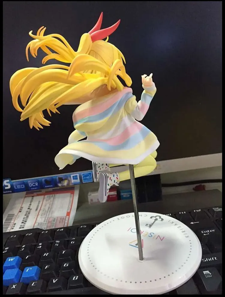 Новая Аниме Фигурка 23 см Nisekoi Kirisaki Chitoge 1/8 масштаб предварительно окрашенная ПВХ фигурка Коллекционная модель Рождественский подарок B19