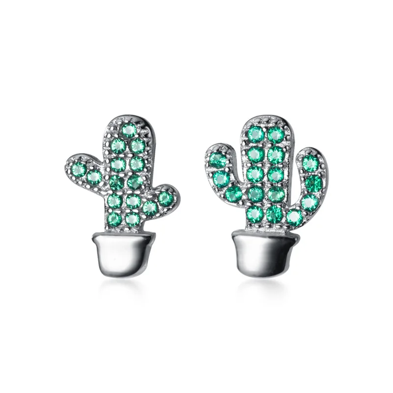 Серьги гвоздики женские из серебра 925 пробы с зеленым цирконием и