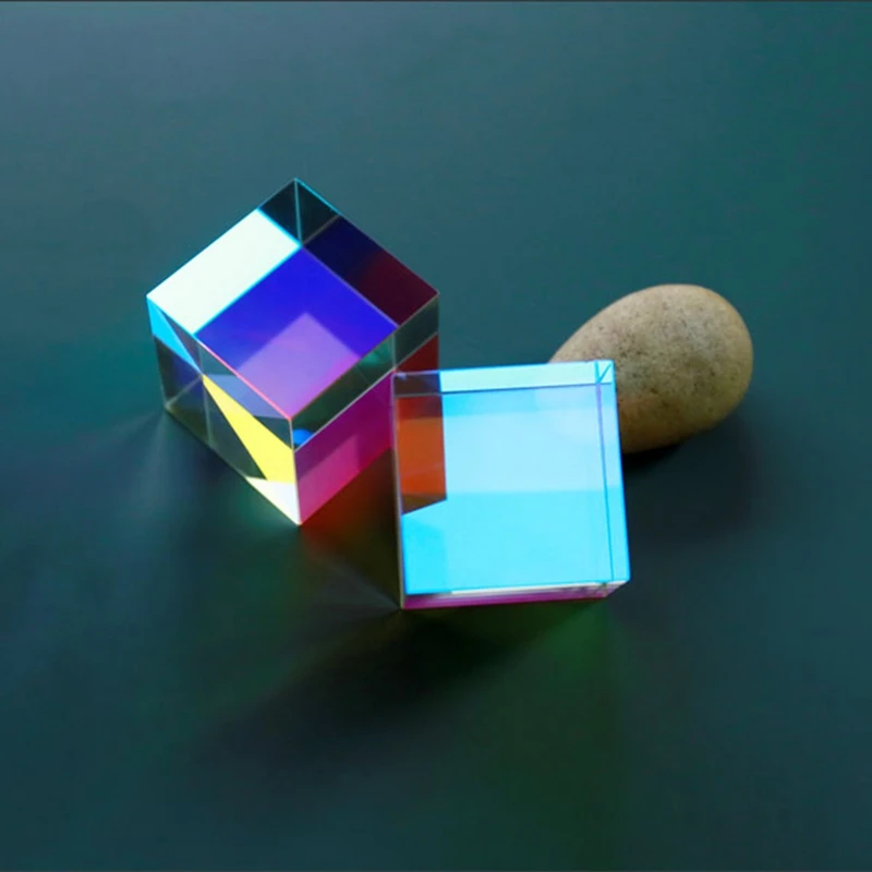 

20*20*20mm/0.78*0.78*0.78in Optical Cube Prism Laser Beam Combination Toy cube Glass prism rainbow Light