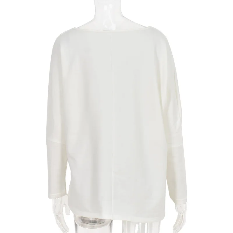 Женская футболка с длинным рукавом вырезом лодочкой и принтом черепа | одежда