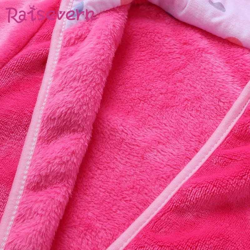 Детская одежда для сна с капюшоном и героями мультфильмов Фланелевое Полотенце