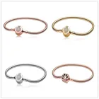 Женский серебряный браслет-цепочка в виде Розы