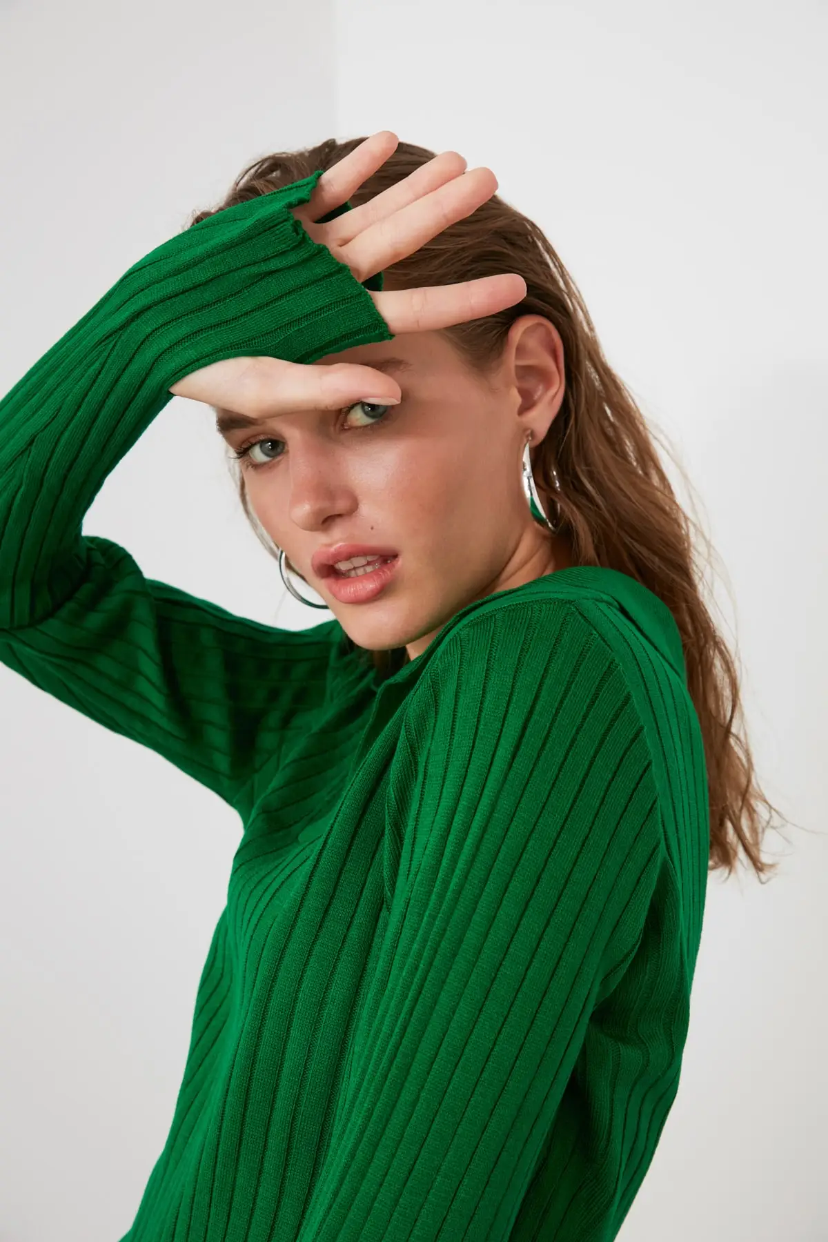 

Trendyol Arm Tip Detailed Polo Collar Knitwear Sweater TWOAW21KZ1113