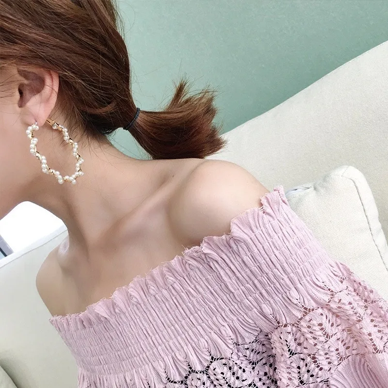 Серьги SexeMara 2019 New Statement Simulated Pearl Wrap Big Circle для женщин, персонализированные модные украшения для ушей в стиле хуп, с бринками.