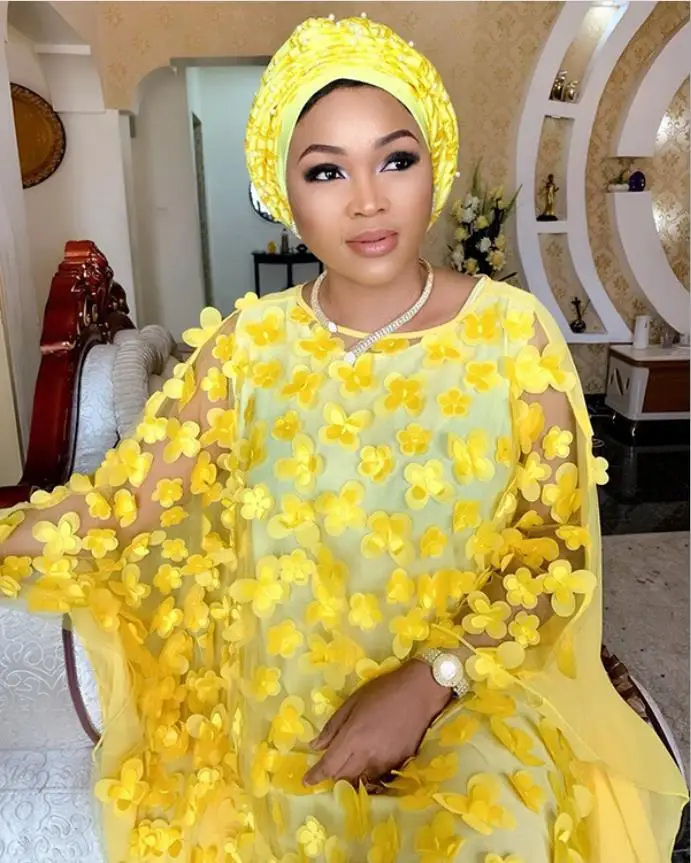 Двухчастное платье "Супер Размер" белого цвета в африканском стиле для женщин с вышивкой и длинной свободной одеждой "Дашики".