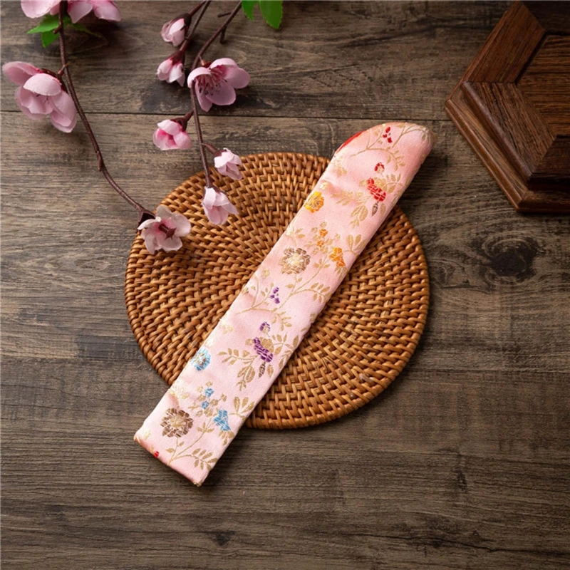 

Chinese Style Hand Fan Cover Bag Vintage Embroidery Floral Handheld Folding Fan Sleeve Protector Dustproof Holder Pouch