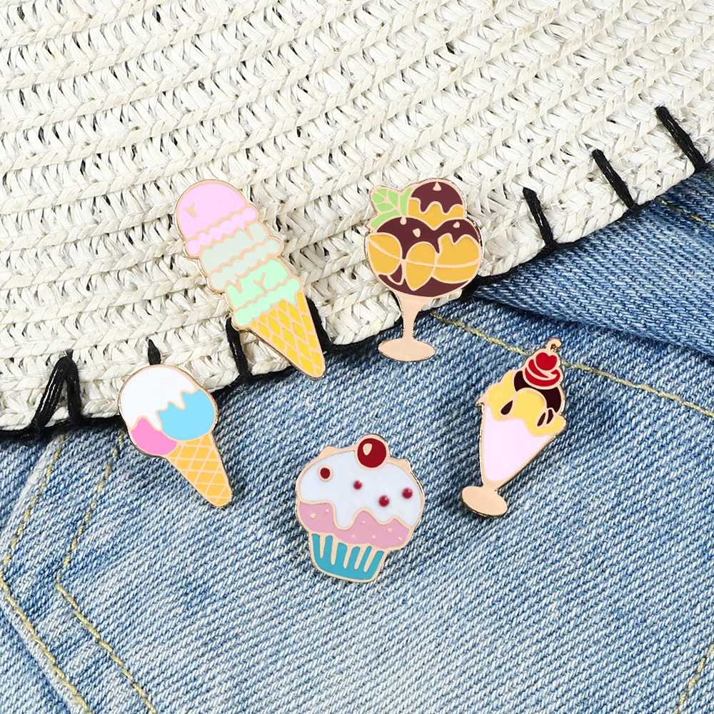 В виде мороженого Симпатичное платье в мультипликационном эмалированная брошь