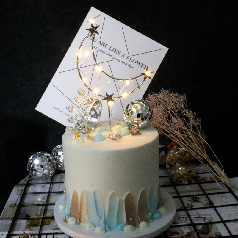 

Decoration Creative Iron Art Cake Decoration Decoration Cupcake Decoration Valentine's Day Wedding Birthday Party Featured
