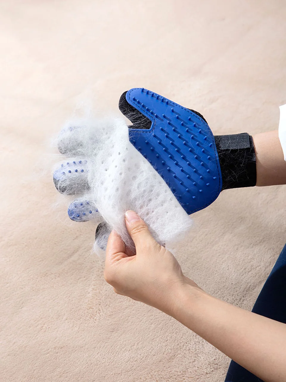 

Pet Hair Grooming Gloves Household Cats and Dogs Grooming Removing Floating Hair Creative Massage Products