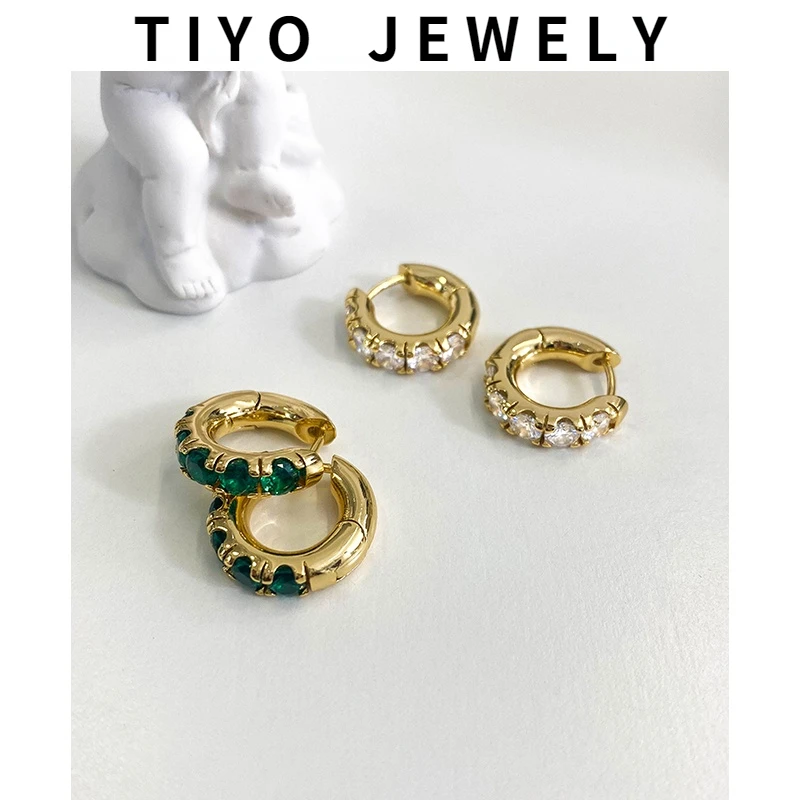 

TIYO Modern Jewelry Hoop Earrings Delicate Design Green Transparent High Quality AAA Zircon For Women Accessories