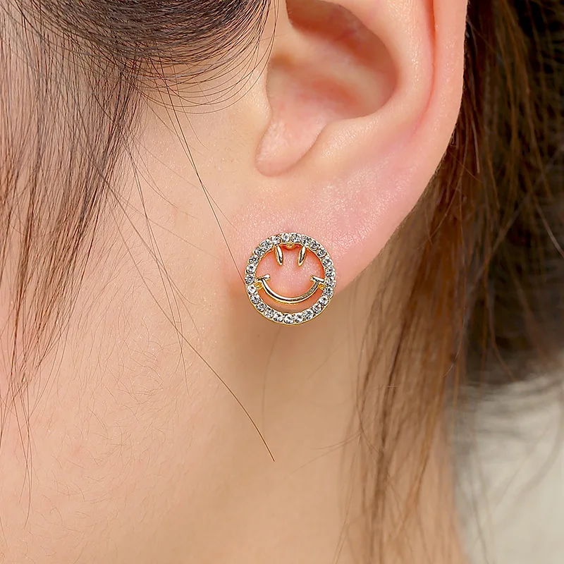 

Женские серьги-гвоздики с кристаллами, серебро 925 пробы