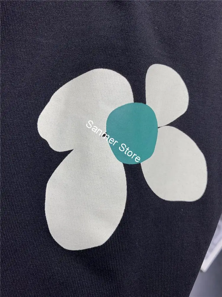 

Women's Cotton T-shirt Floral O-neck Loose Casual Tops Short Sleeve Summer New Female Tees 2020