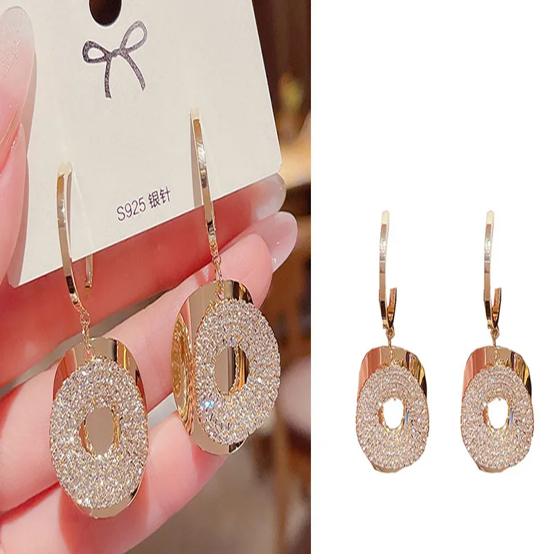 

Korean Fashion High-end Full Diamond Circle C Cold Wind New Earrings Wholesale 2021