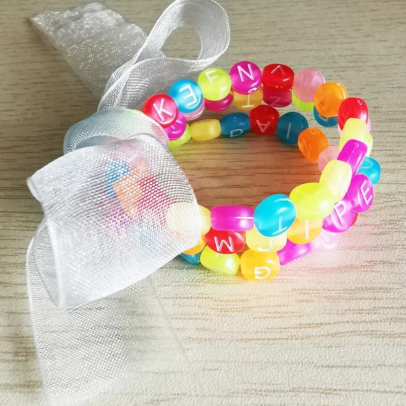 Модные акриловые браслеты с конфетным бантом милые буквы трехслойные бусины