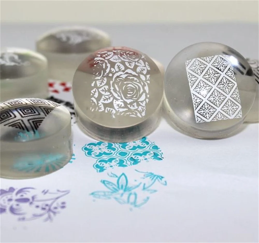 

1Pcs Soft Transparent Gel Silicon Nails Stamper 2.8cm Jelly Refill Nails Art Clear Stamping Head Plate Template Tools-YZ01