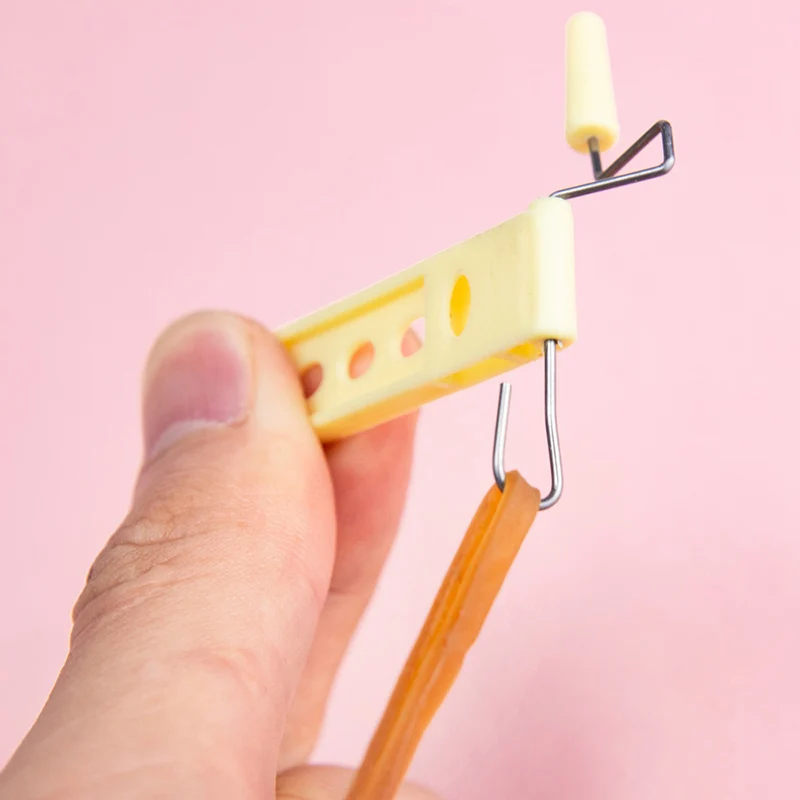 

Hot Creative Rubber Band DIY Bionic Ornithopter Models Science Kite Outdoor Toys for Children The Style Is Sent Randomly