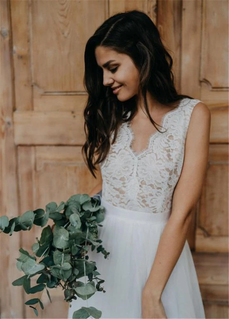 Женское ТРАПЕЦИЕВИДНОЕ ПЛАТЬЕ It's yiiya белое длинное пляжное платье с глубоким V