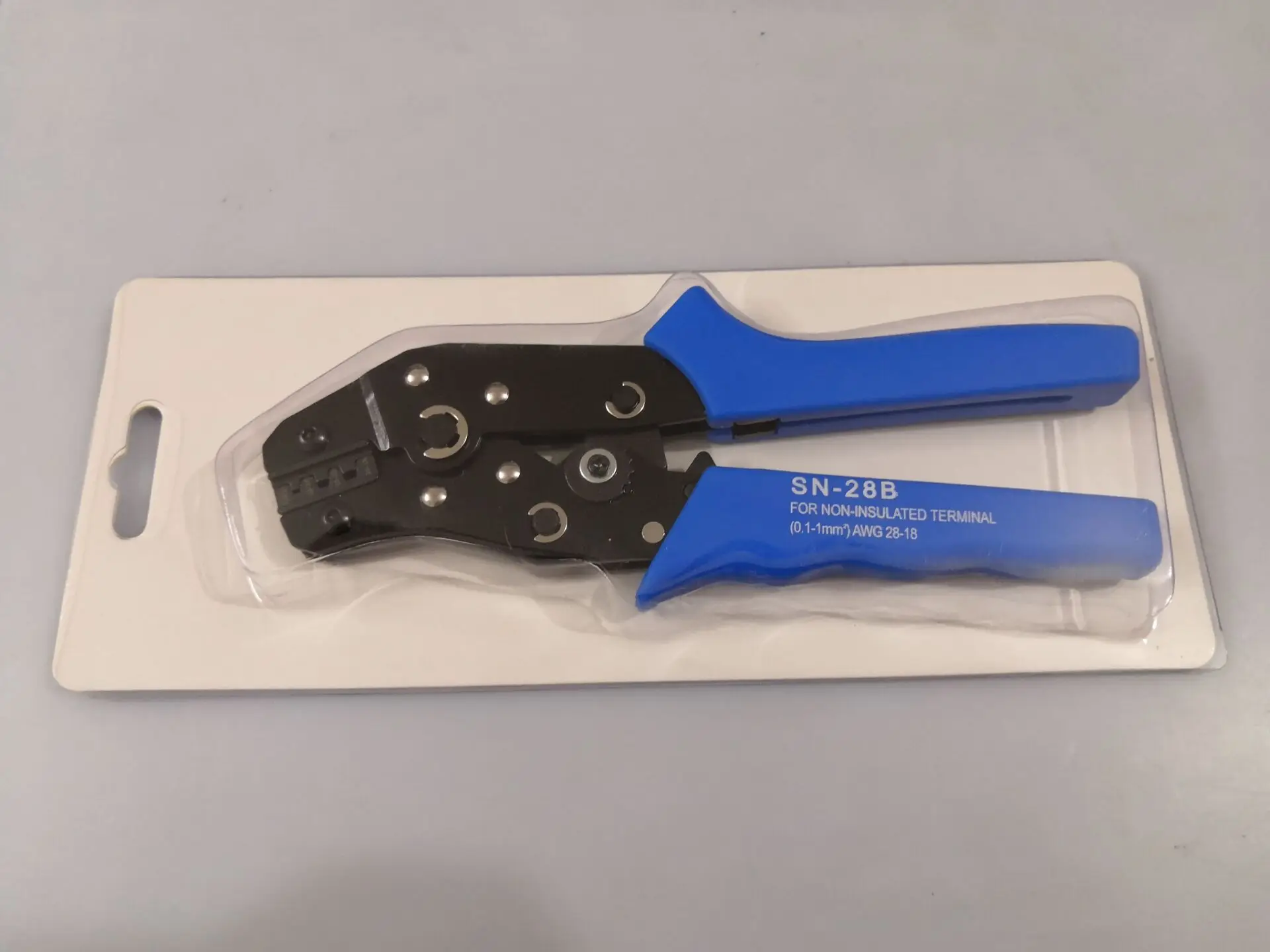 

2.8mm/4.8mm/6.3mm Spade Crimp Terminal Female Male Connector kit Wire 22-16 AWG block for 0.5mm2-1.5mm2 pliers Insulating Sleeve