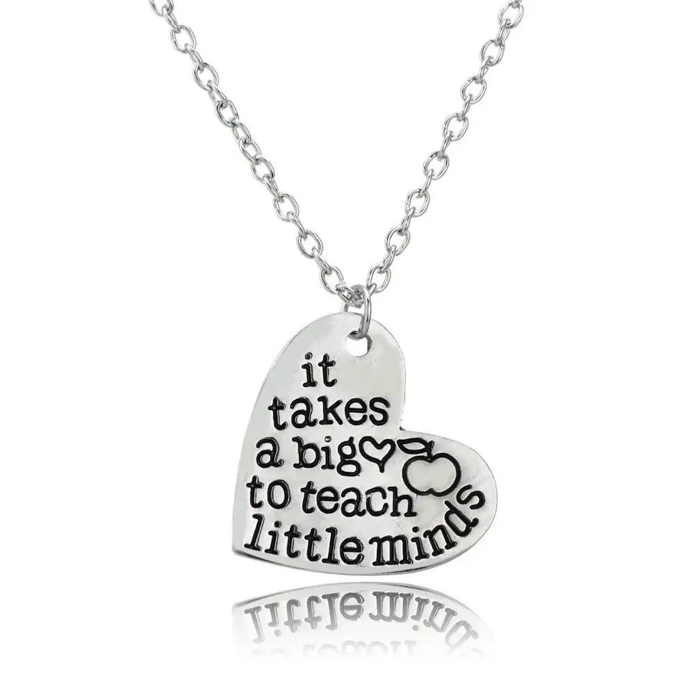 Ожерелье с подвеской в виде большого сердца чтобы научить маленького мозга