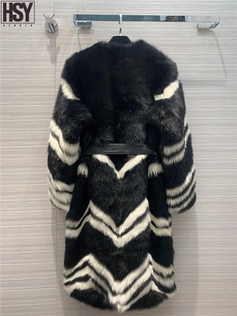 【HSY】2019 Осень Зима Женское роскошное черно-белое контрастное цветное волнистое