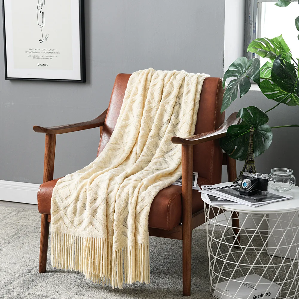 

Rhombus Fringed Adult Sofa Throw Blanket, Nordic Knitted Diamond Blanket with Decorative Tassels,Sofa Rug, Classic Bed Runner